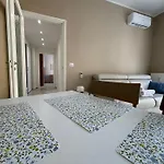 Encri Apartment, *