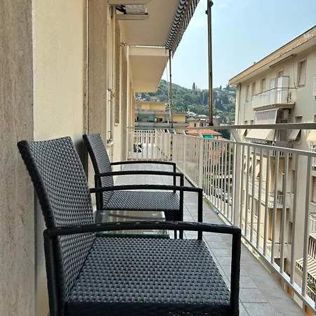 Apartment Encri Apartment,1bedroom, 1bathroom, Close To Train Station In Rapallo